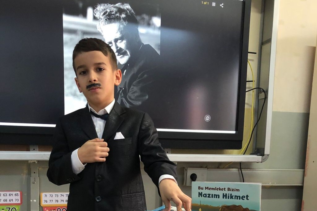 Günün Kahramanı: Nâzım Hikmet