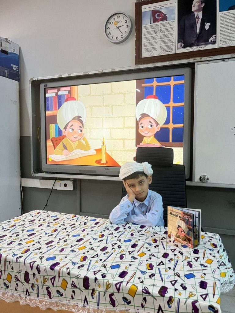 Tarih Yazan Çocuklar - Seyyah Evliya Çelebi
